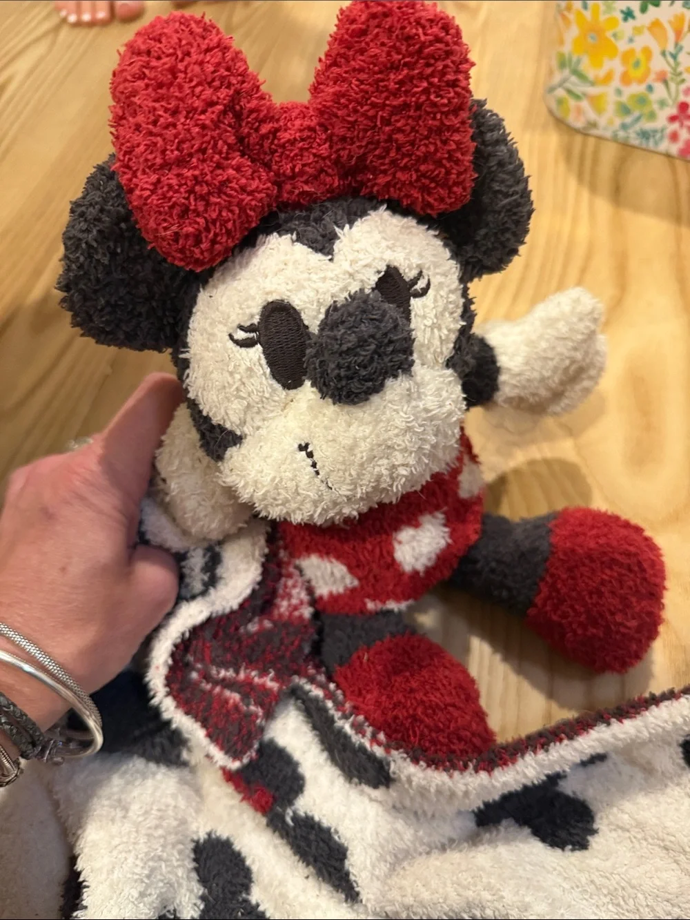 Barefoot Dream Cozy Chic Minnie Mouse Blanket Cuddle Lovey